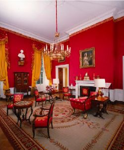 Reagan_red_room_3