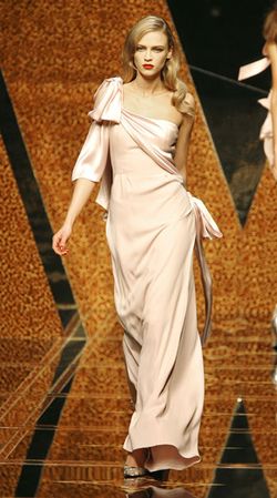 Valentino-staircase