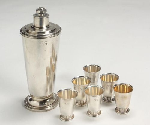 Lot105973 Greta Garbo cocktail set Juliens Auctions