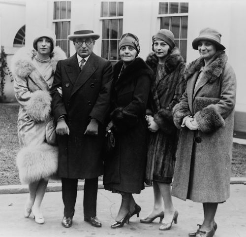 Louis B Mayer and family visit White House